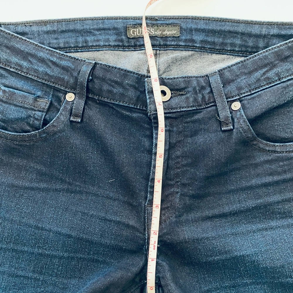 NWOT Women's Guess Los Angeles Dark Denim Jeans, Size 26 - Picture 6 of 9